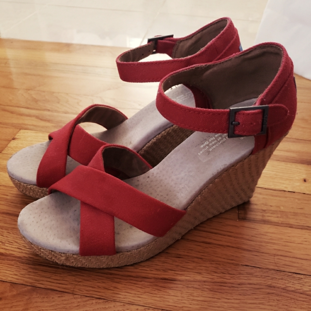 Toms red espadrille wedges size 8